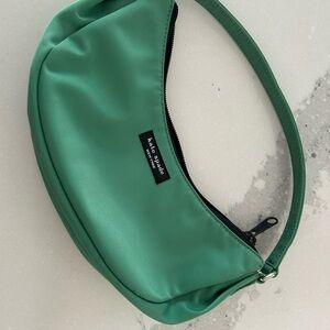 Kate Spade Green Shoulder Bag with Modern Design